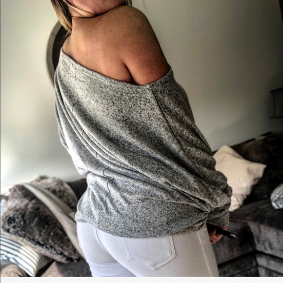 Danika Cozy Off The Shoulder Top - Picture 2 of 4